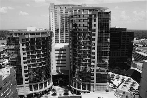 solaire orlando for rent.